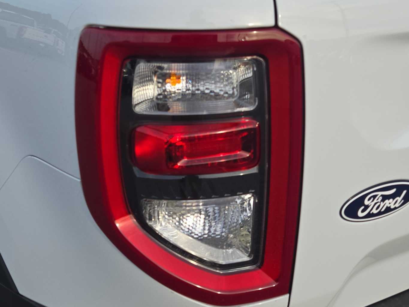 New 2026 Oxford White Ford Badlands® image 16