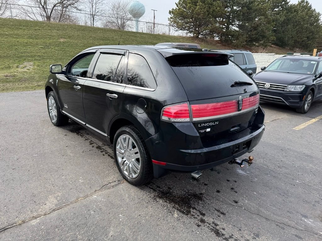 Used 2010 Lincoln MKX Base with VIN 2LMDJ8JC0ABJ32892 for sale in Brighton, MI