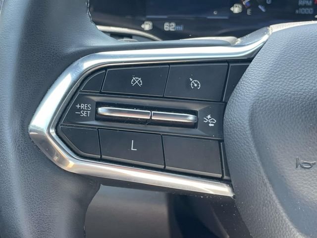 Used 2025 Gray Chevrolet LT image 21