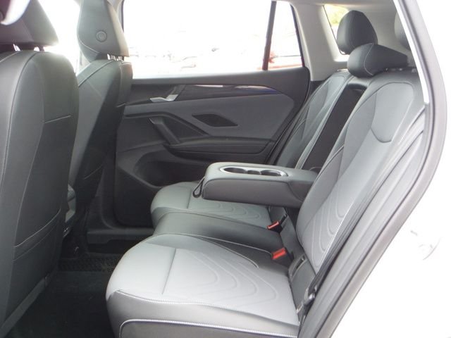 Used 2026 White Volkswagen SE image 27