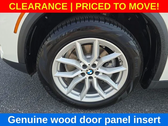 Used 2020 White BMW sDrive40i image 31