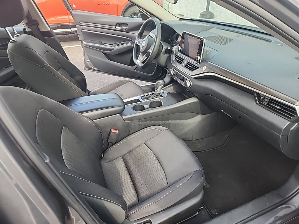 Used 2025 Gray Nissan 2.5 SV image 14