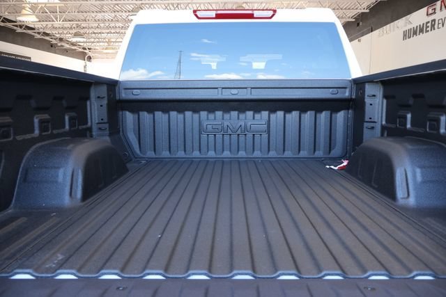 2026 GMC Sierra 1500 SLE - Photo 20