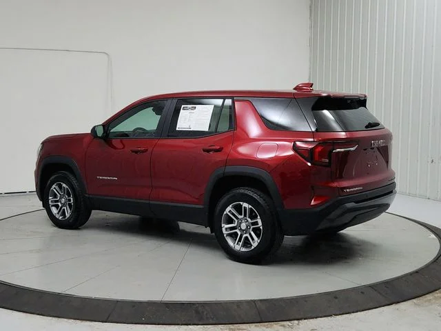 Used 2026 Red GMC Elevation image 5