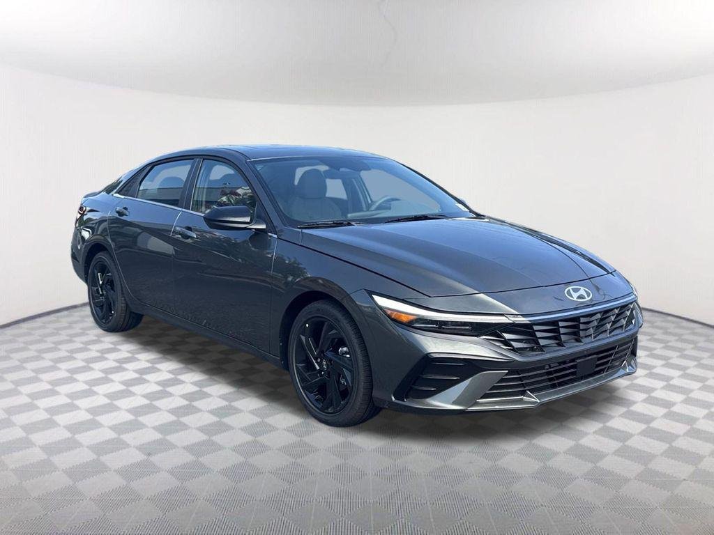 New 2026 Gray Hyundai SEL Sport image 3
