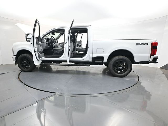 New 2026 Oxford White Ford F-350® XLT image 47