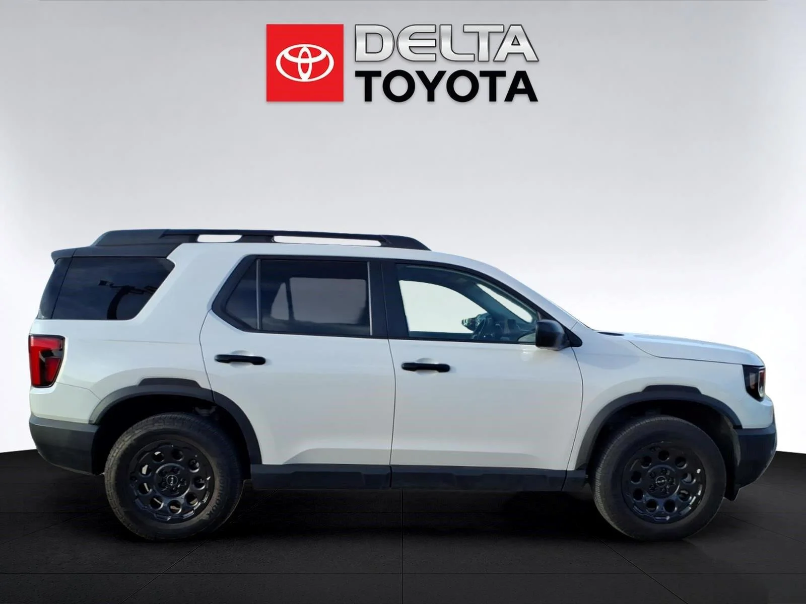Used 2026 Platinum White Pearl Honda RTL image 6