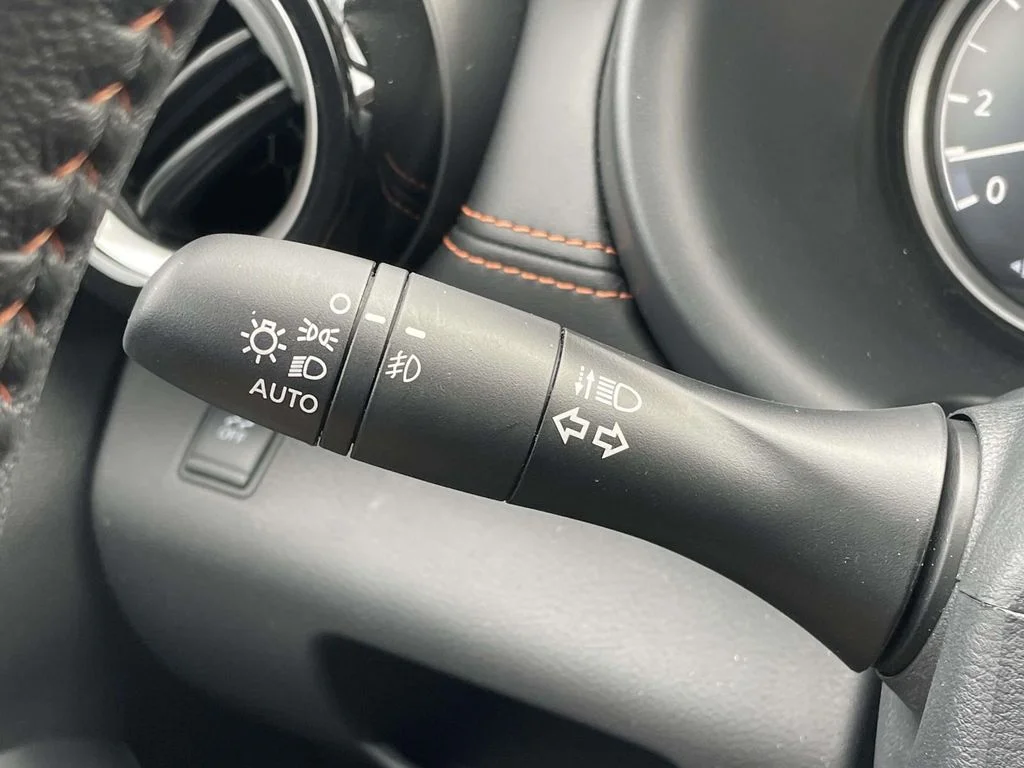 2018 Nissan Kicks SR - Photo 11