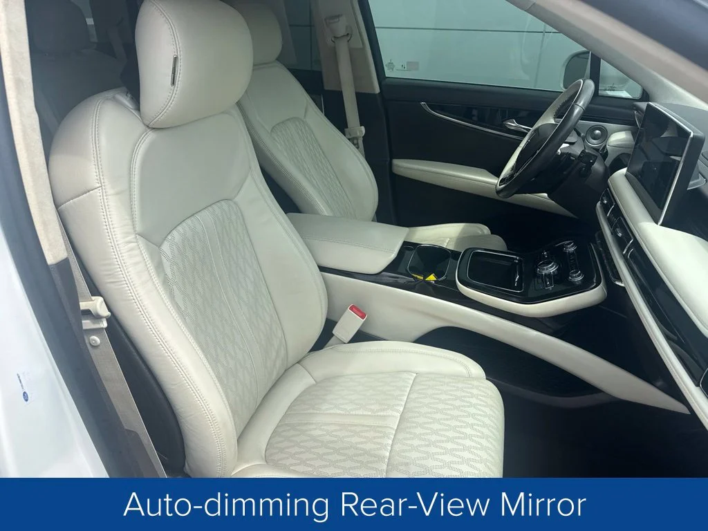 Used 2021 Pristine White Lincoln Black Label image 31