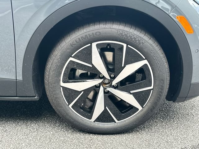 New 2026 Gray Volkswagen Pro S image 12