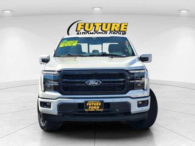 Used 2025 White Ford Lariat image 2