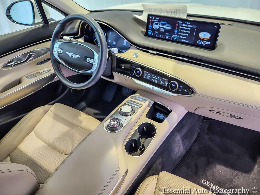 Used 2024 White Genesis 2.5T image 23