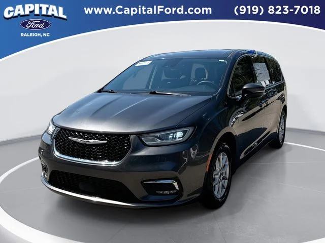 Used 2023 Gray Chrysler Touring L image 1
