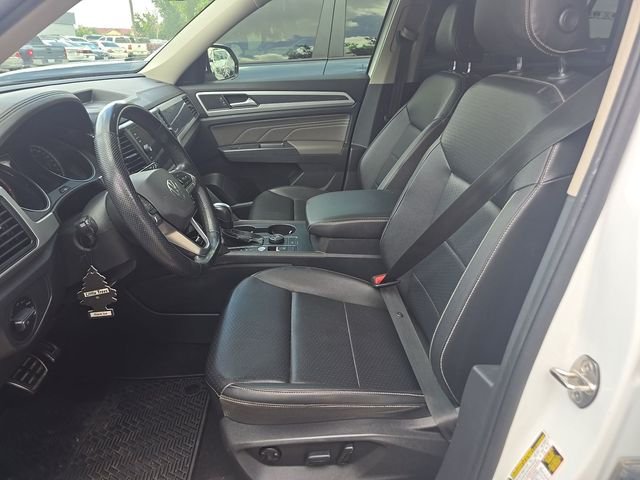 Used 2021  Volkswagen 3.6L V6 SE w/Technology R-Line image 5
