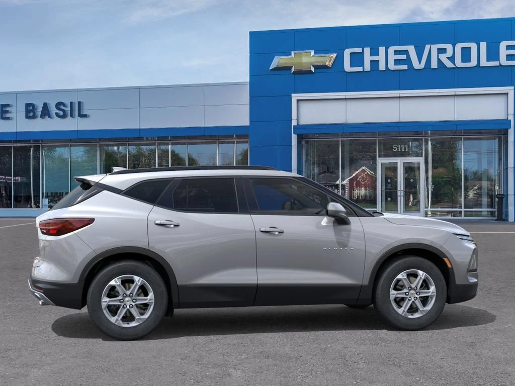 New 2026 Sterling Gray Metallic Chevrolet 2LT image 5