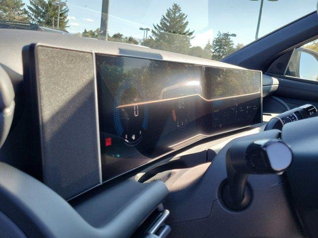 New 2026 Phantom Black Hyundai SEL AWD image 20