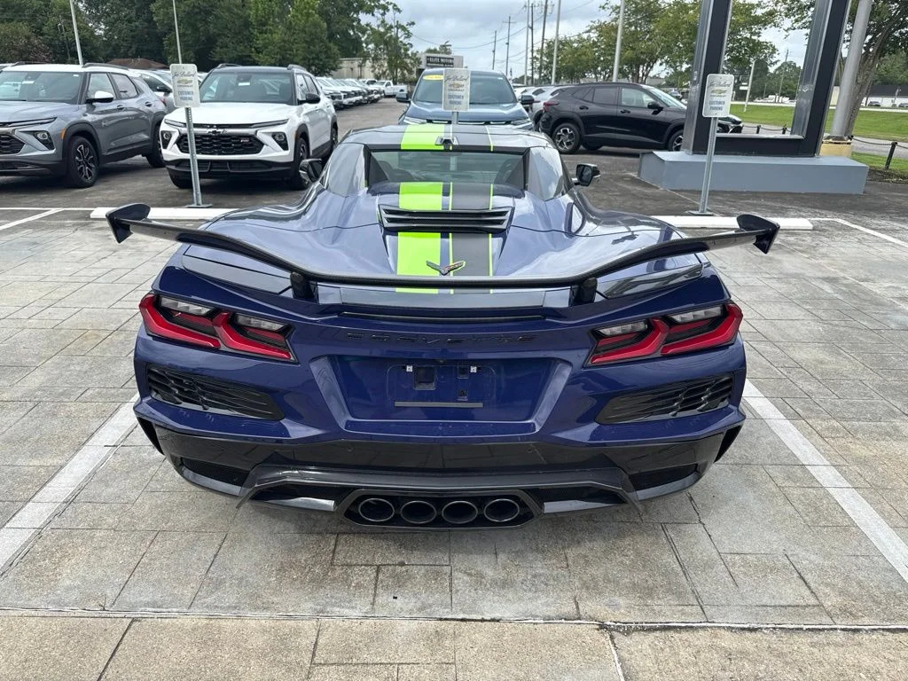 Used 2025 Purple Chevrolet Z06 image 7
