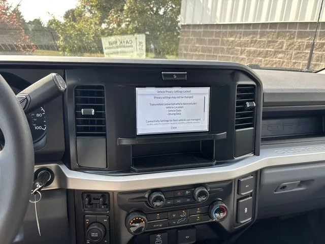 New 2026 Oxford White Ford F-350® XL image 23