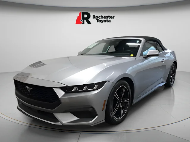 Used 2025 Silver Ford EcoBoost Premium image 3