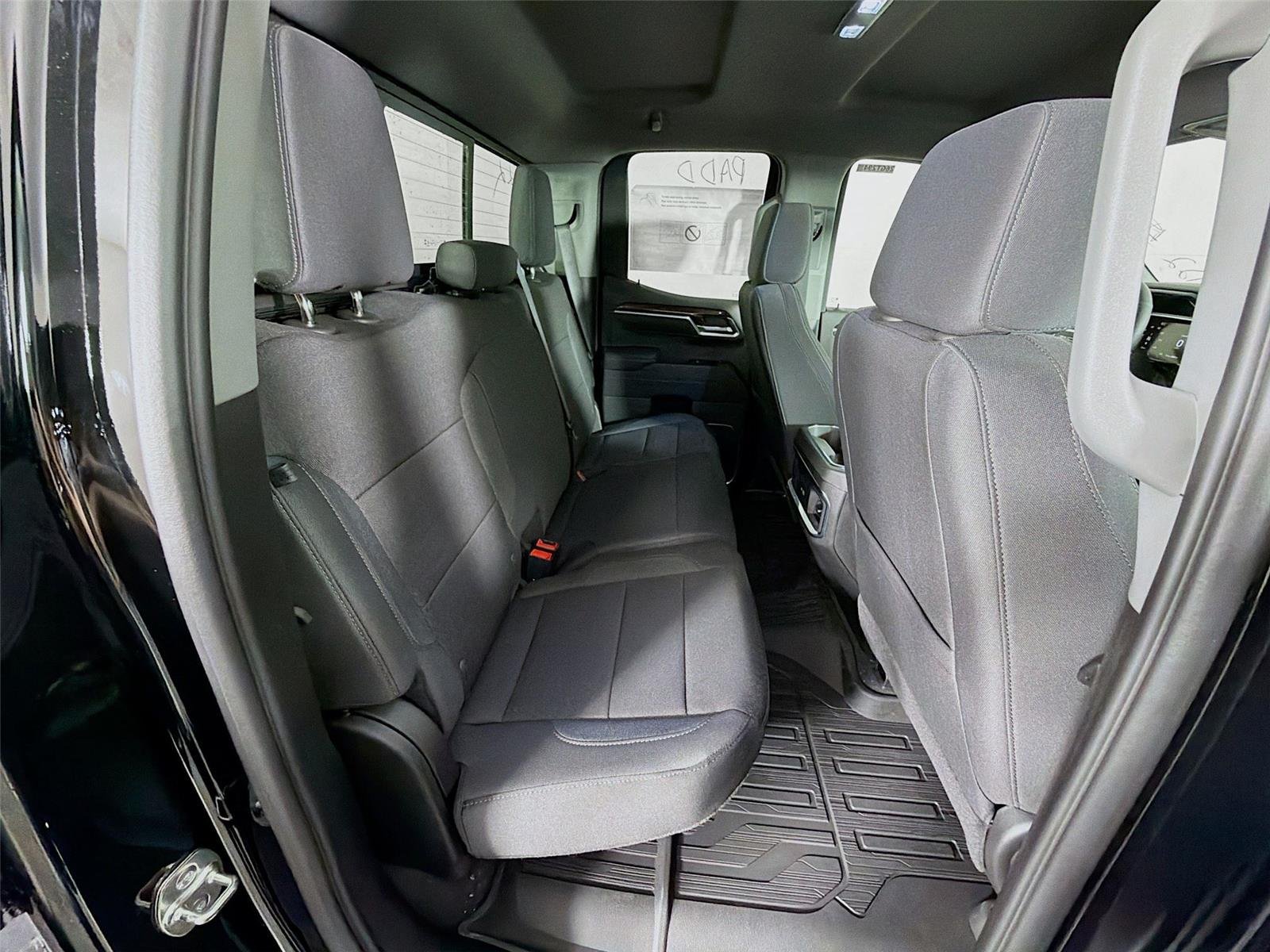 New 2026 Onyx Black GMC Elevation image 30