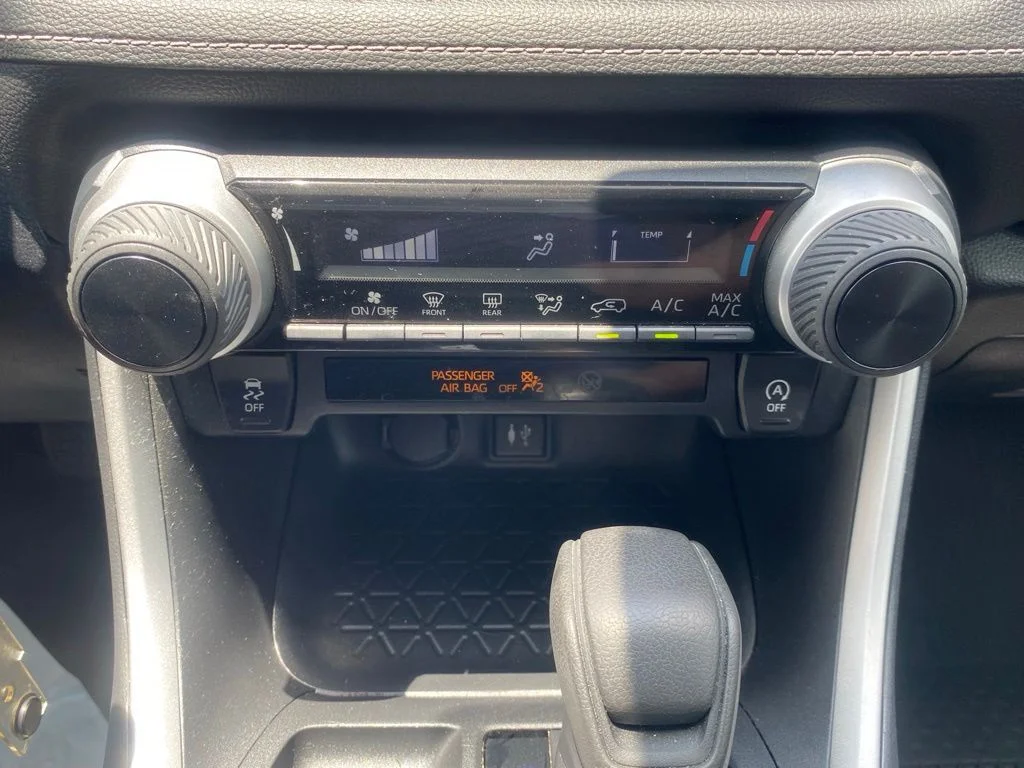 Used 2019 Gray Toyota LE image 24