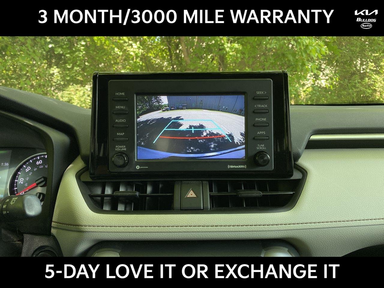 Used 2022 White Toyota XLE image 37