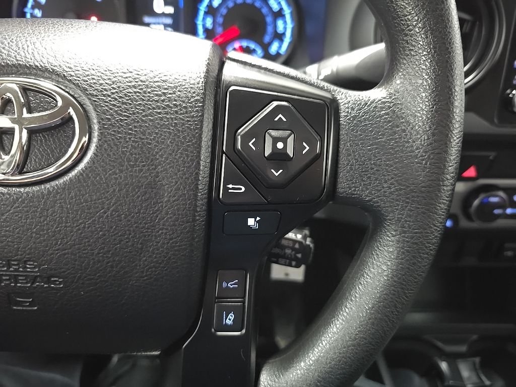 Used 2022 White Toyota SR image 20