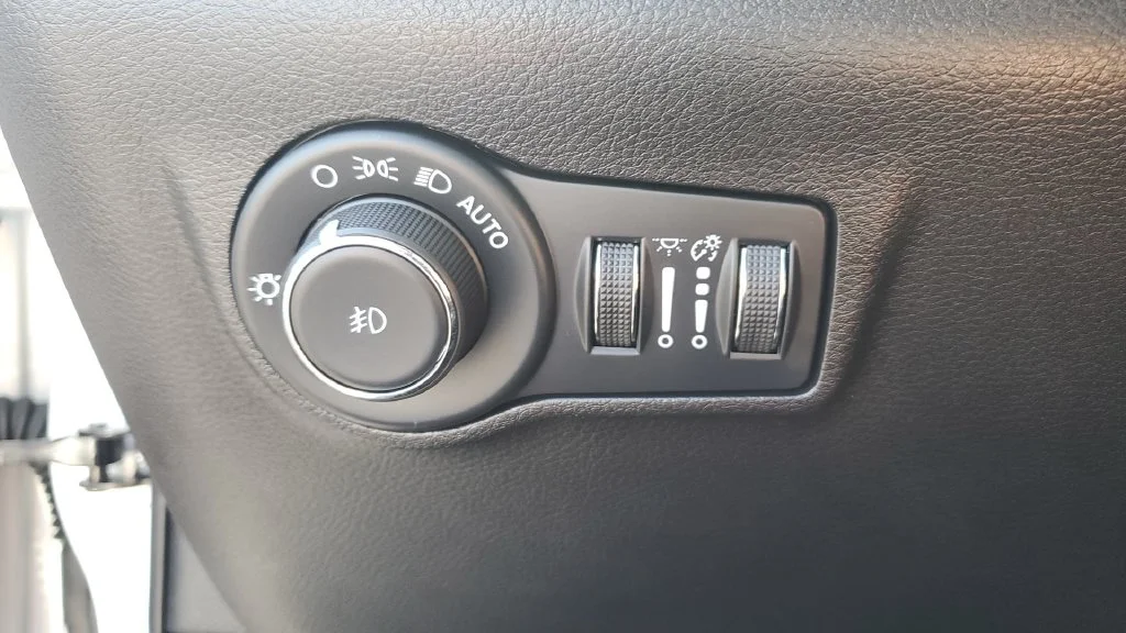 Used 2026 White Jeep Altitude Special Edition image 23