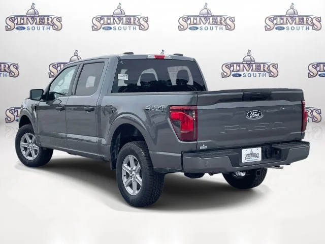 New 2026 Gray Ford XLT image 4