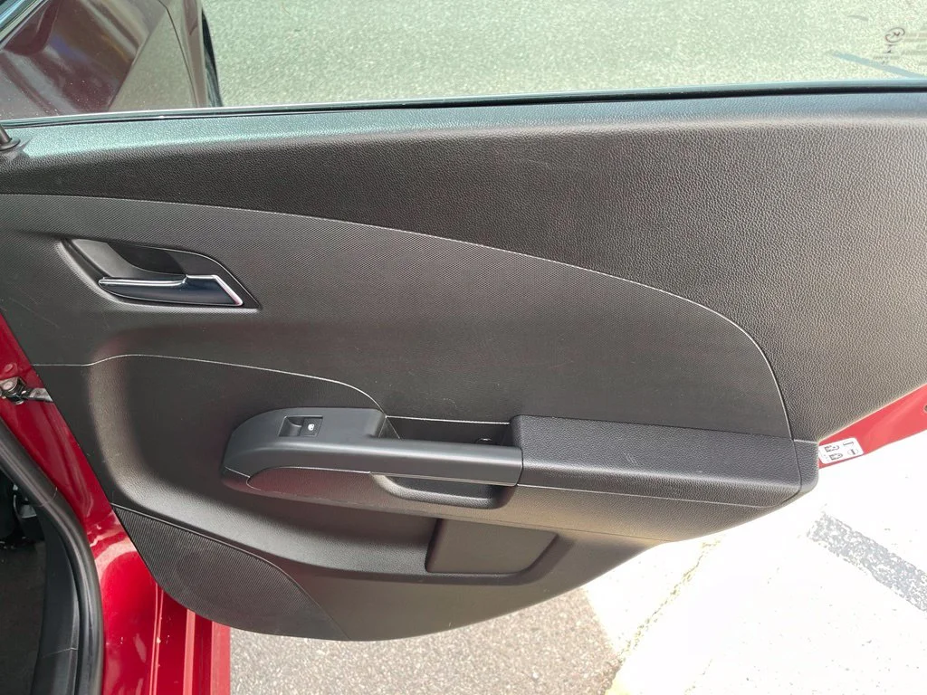 Used 2017 Cajun Red Tintcoat Chevrolet LT image 23
