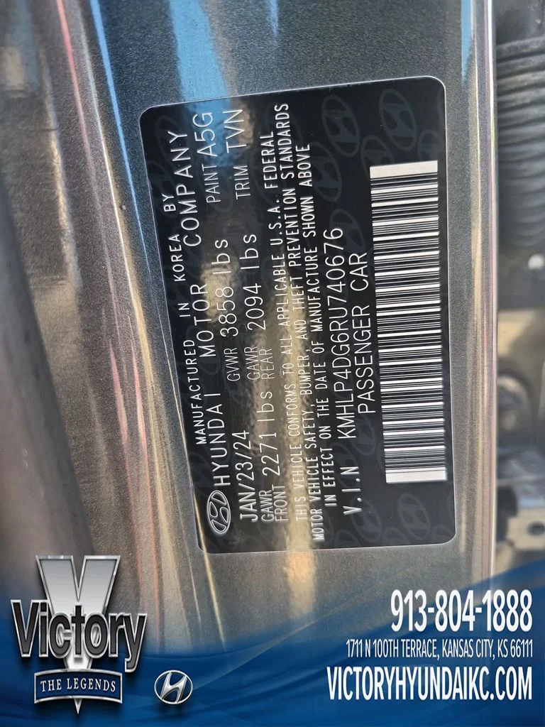 Used 2024 Gray Hyundai Limited image 29
