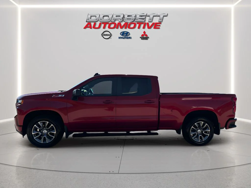 Used 2021 Cherry Red Tintcoat Chevrolet RST image 9
