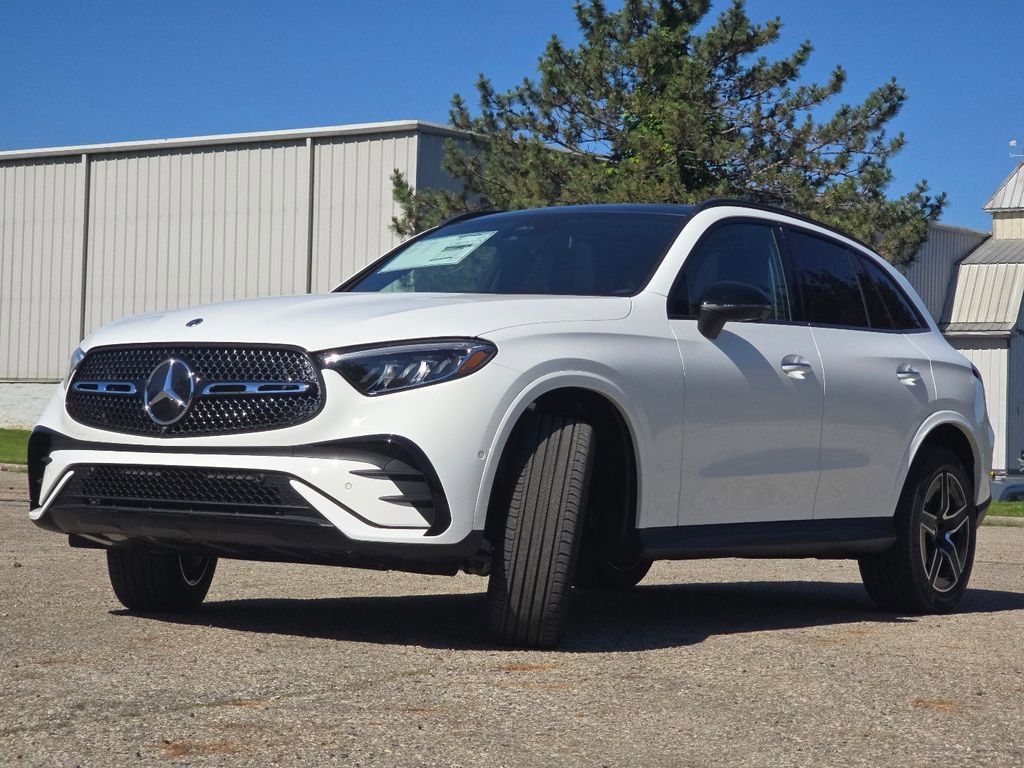 New 2026 Polar White Mercedes-Benz GLC 300 image 51