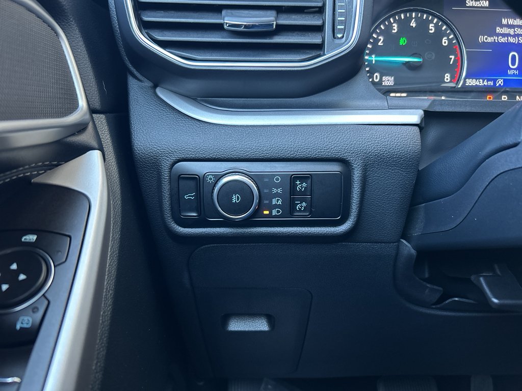 Used 2024 Iconic Silver Metallic Ford XLT image 27