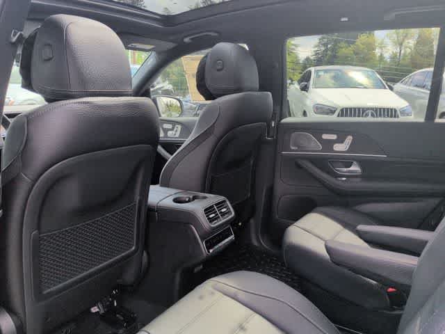 New 2026 Obsidian Black Metallic Mercedes-Benz GLS 580 image 18