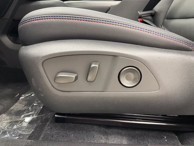 2026 Chevrolet Equinox EV RS - Photo 9