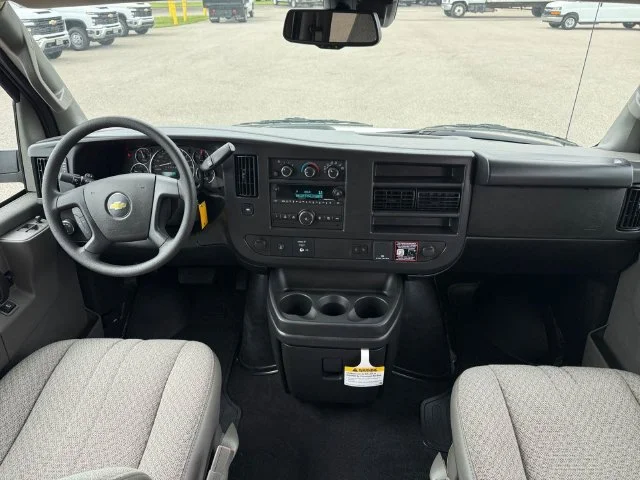 New 2026 Summit White Chevrolet 1LT image 15