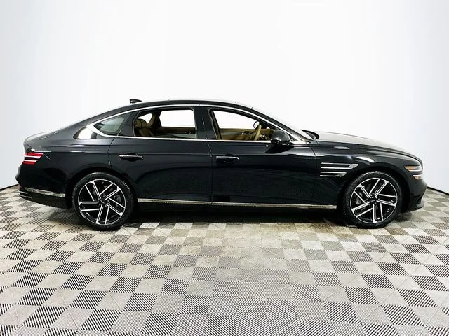 New 2025 Black Genesis 2.5T image 3