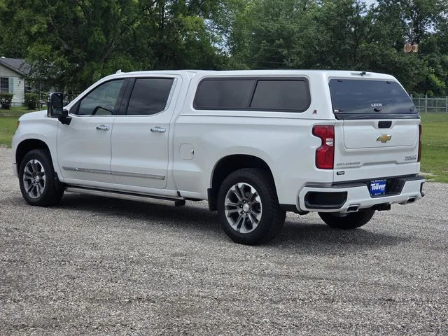 Used 2025 Beige Chevrolet High Country image 5
