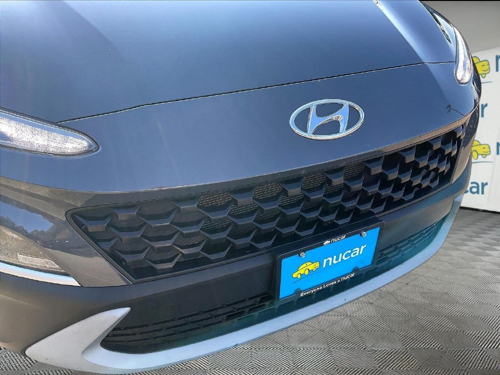 Used 2023 Gray Hyundai SEL image 28