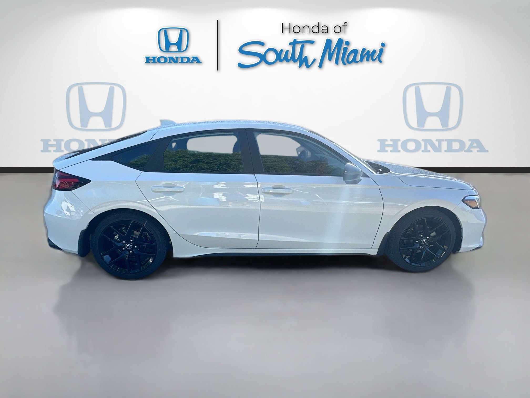 2026 Honda Civic Hatchback Sport - Photo 8