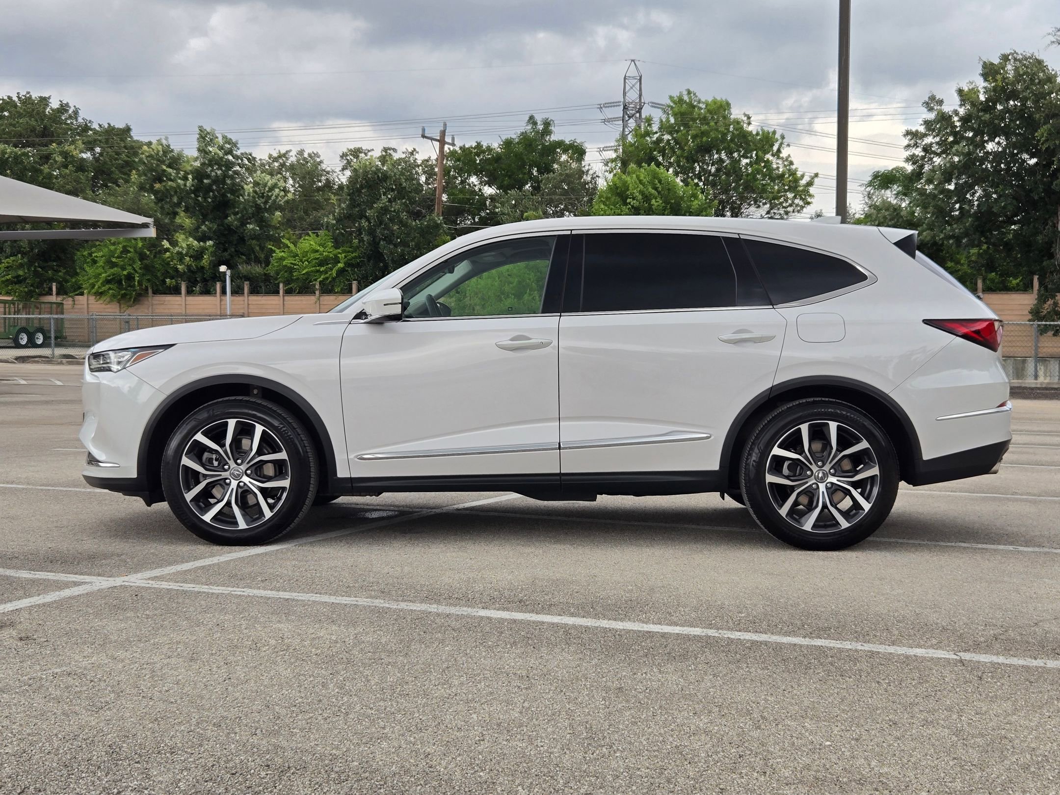 Used 2023 Platinum White Pearl Acura w/Technology Package image 7