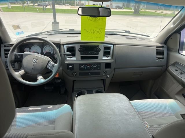 Used 2009 Blue Dodge SLT image 8