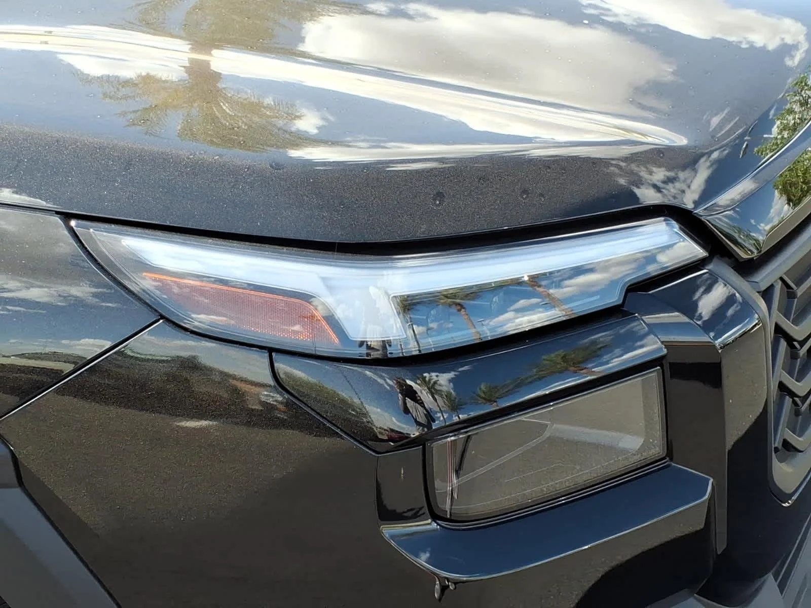 New 2026 CRYSTAL BLACK SILICA Subaru Touring image 9