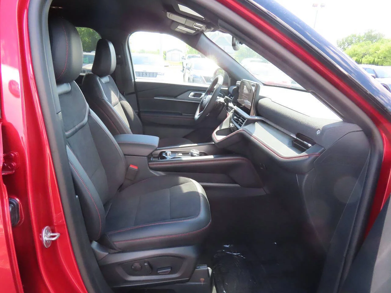 New 2026 Rapid Red Metallic Tinted Clearcoat Ford ST AWD 4dr SUV image 8