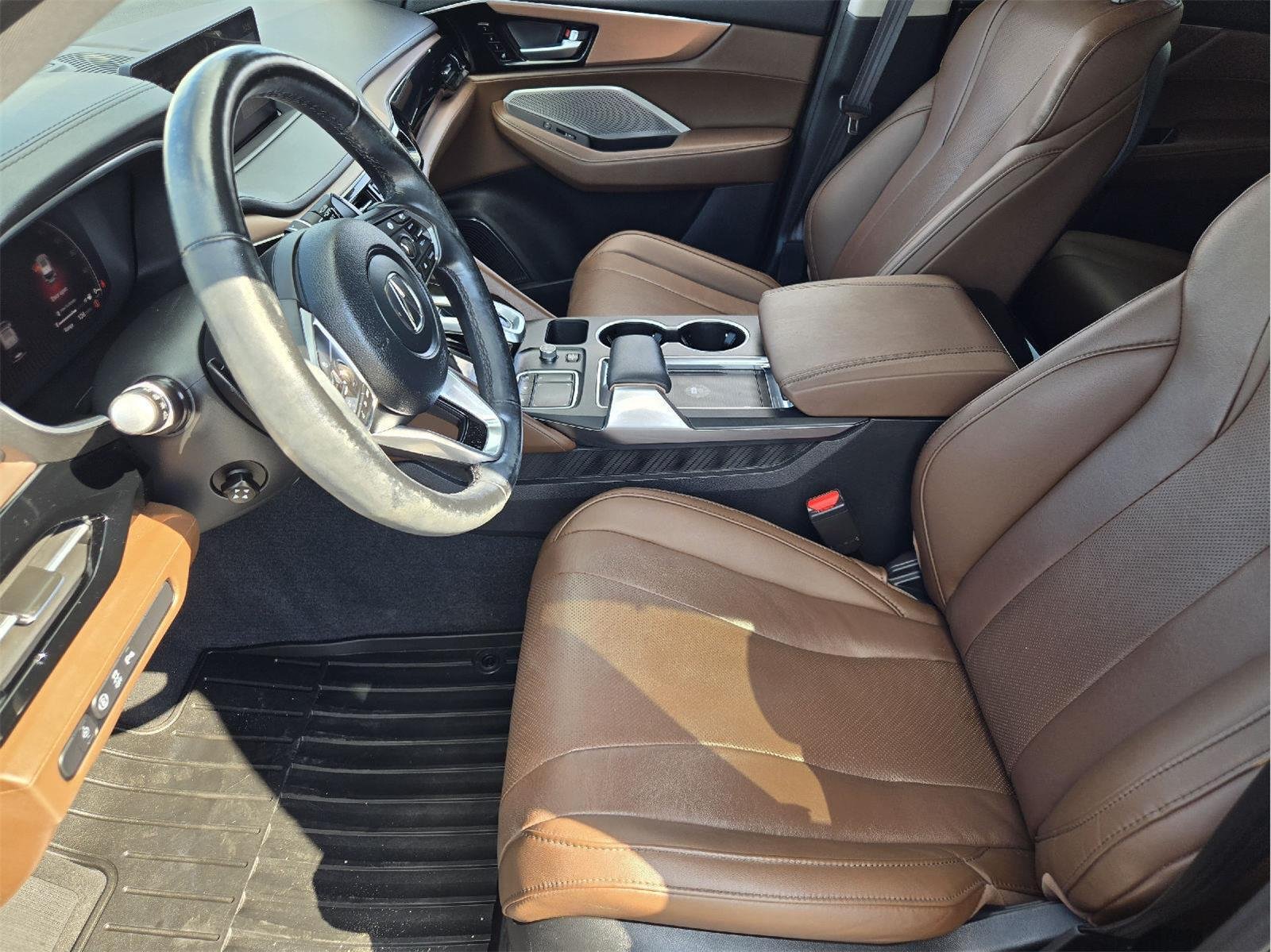 Used 2024 Liquid Carbon Metallic Acura w/Tech image 12