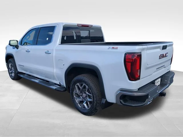 New 2026 Glacier White Tricoat GMC SLT image 3