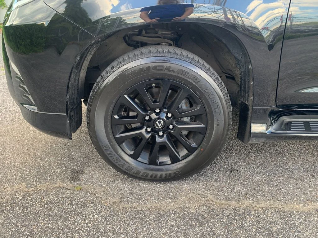Used 2023 Black Lexus 460 image 34