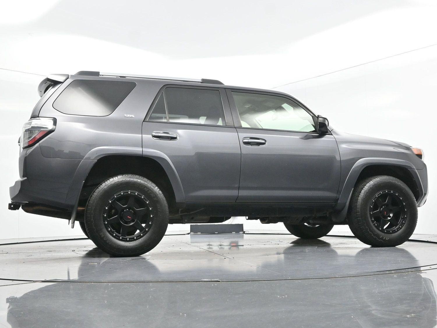 Used 2021 Magnetic Gray Metallic Toyota SR5 image 53