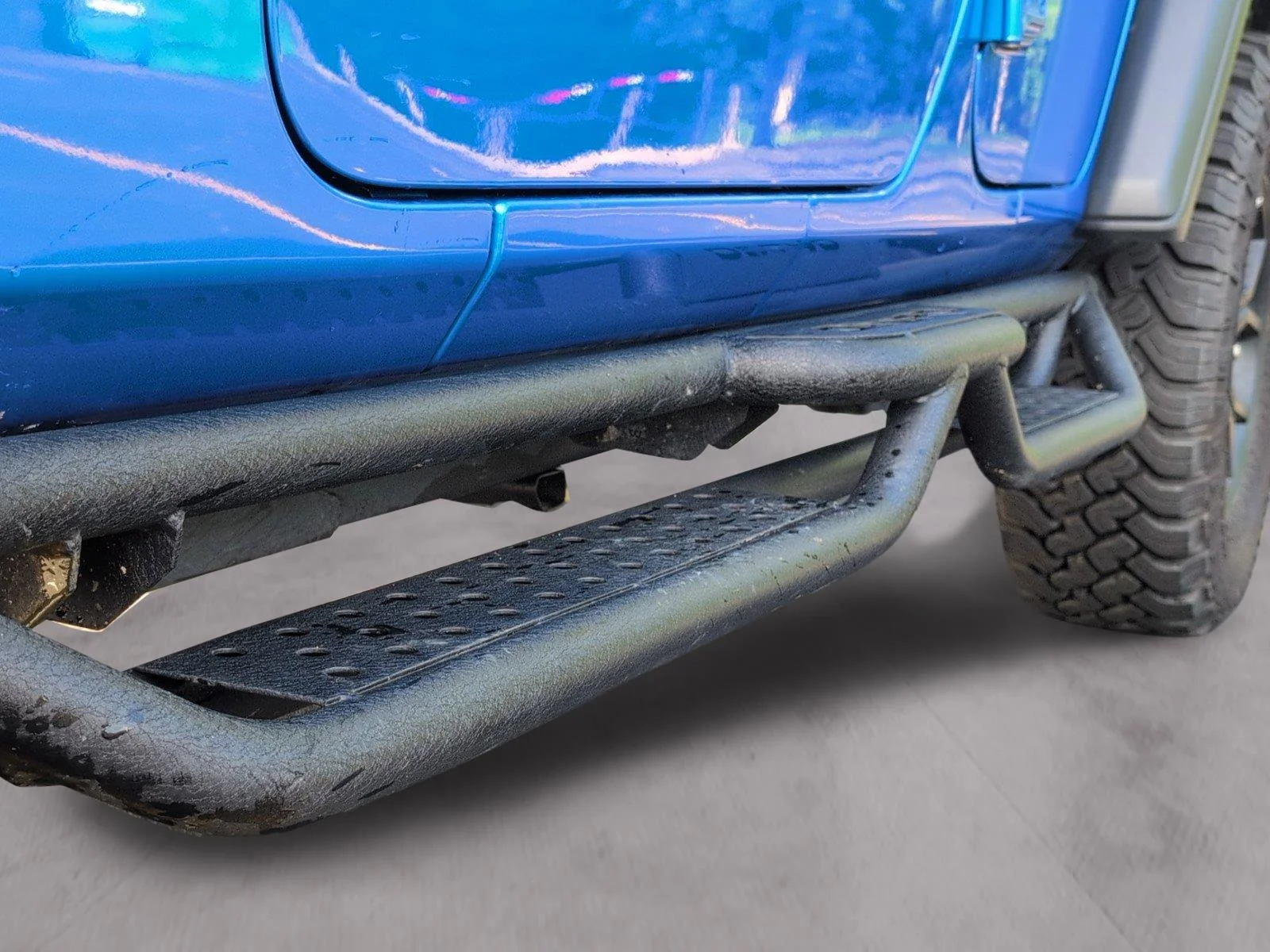 Used 2025 Hydro Blue Pearlcoat Jeep Willys image 33